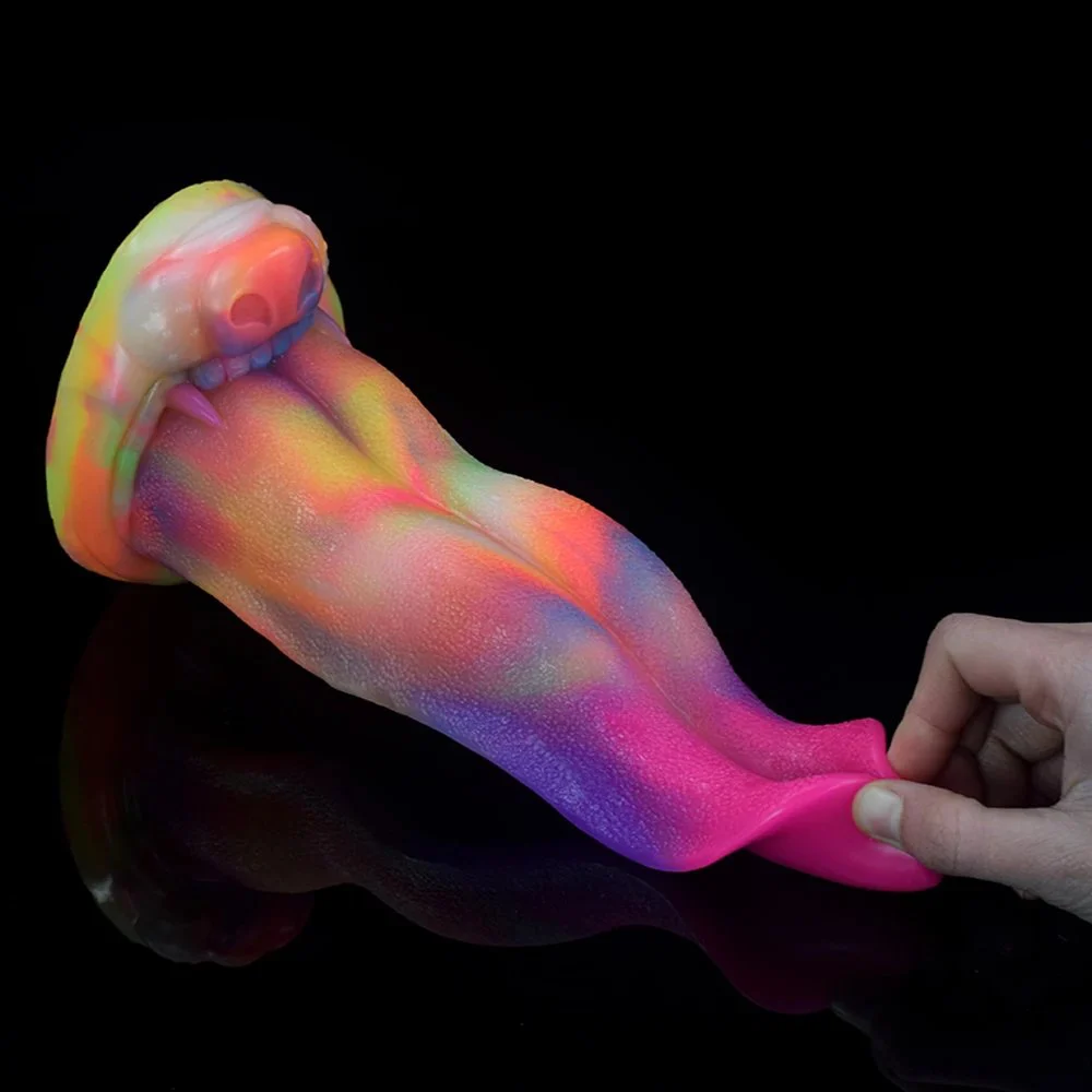 Platinum Silicone Artificial Monster Wolf Tongue Penis Safety Luminous Dildo Glow in the Dark Dildo for Her